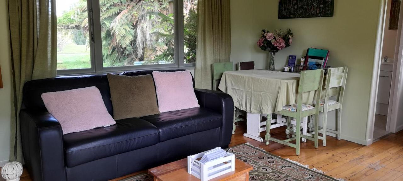 Earthsounds Country Cottage Taumarunui Eksteriør billede